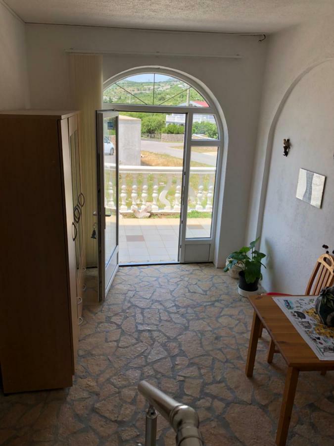 Apartmani Gabi Cesarica Exteriér fotografie