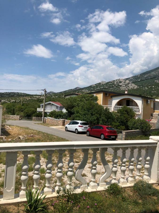 Apartmani Gabi Cesarica Exteriér fotografie