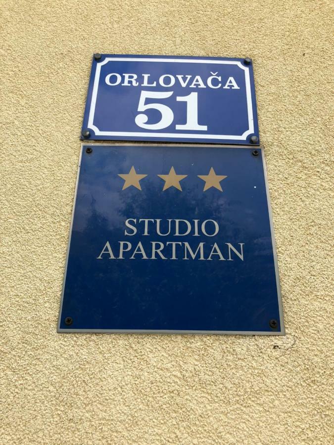 Apartmani Gabi Cesarica Exteriér fotografie